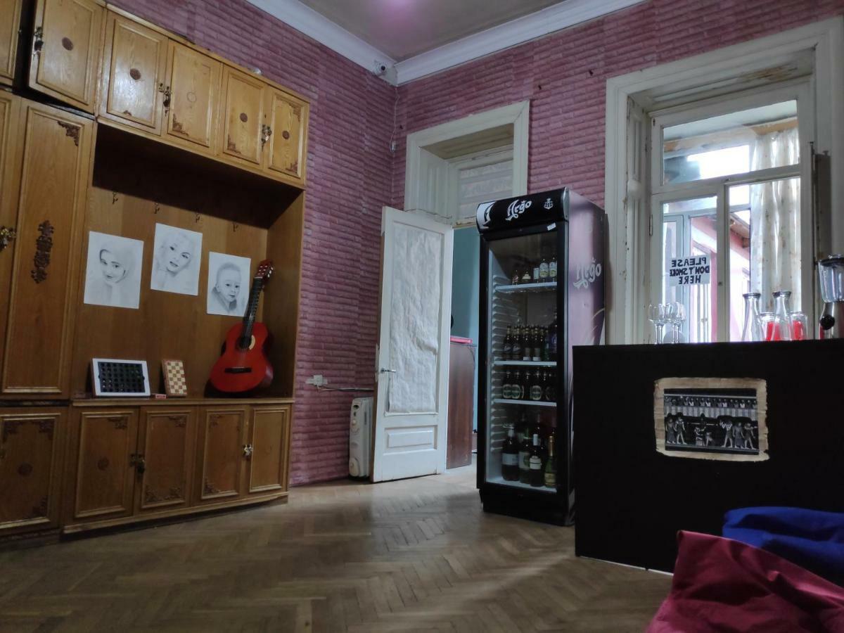 Amoun Hostel 第比利斯 外观 照片